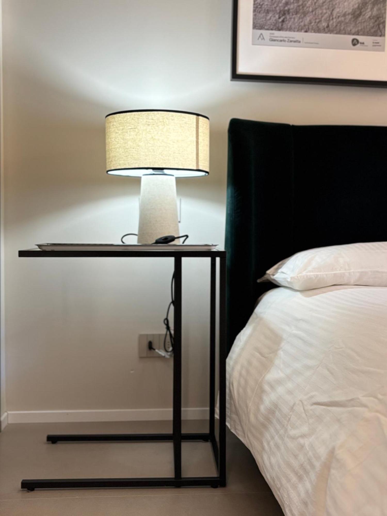 Apartment Solferino 37 Милано Екстериор снимка